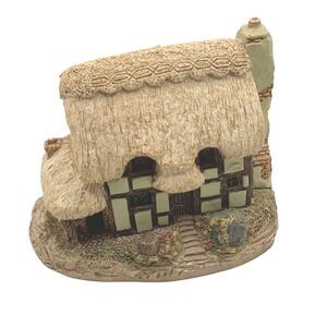 Lilliput Lane | The Farriers British Cottage Collectible 1985, Retired